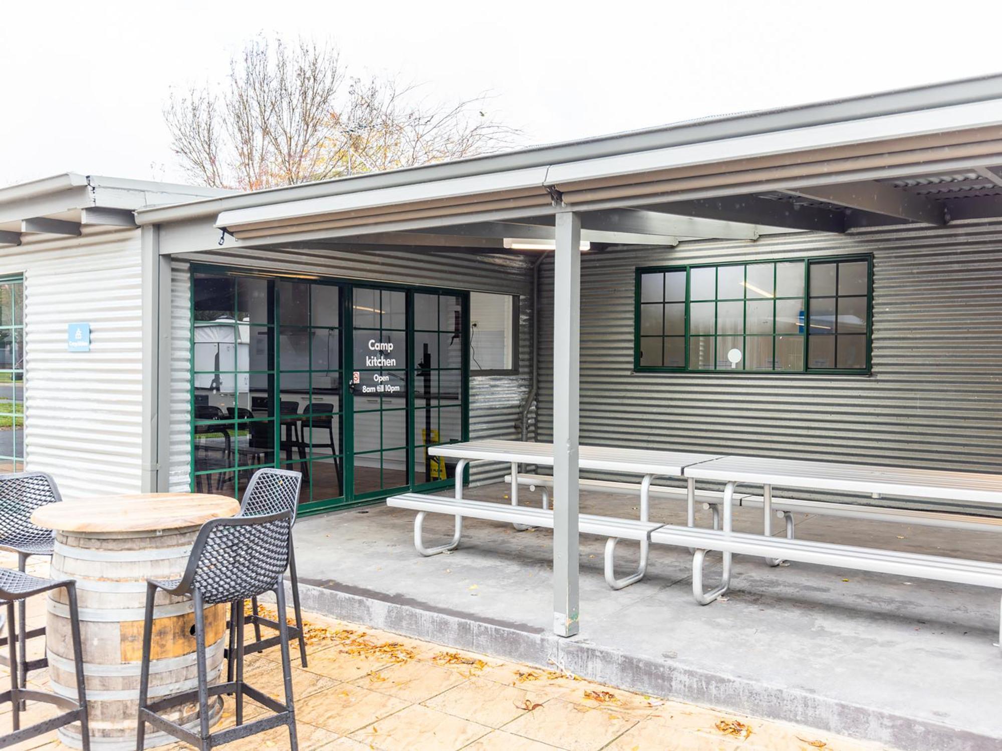 Nrma Ballarat Holiday Park Экстерьер фото