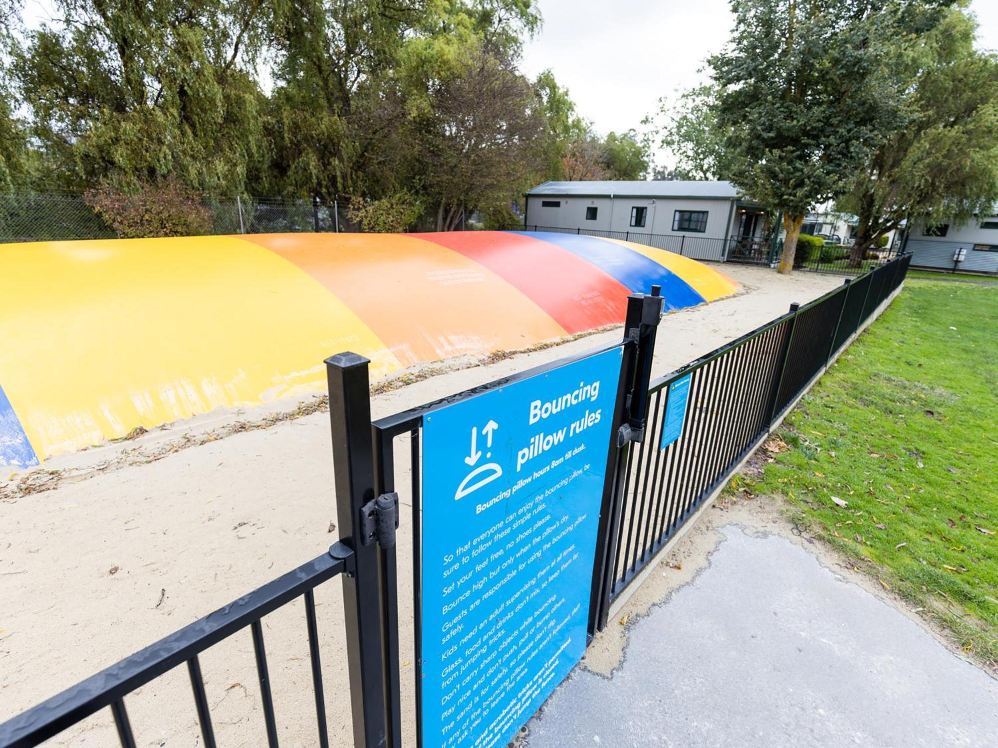 Nrma Ballarat Holiday Park Экстерьер фото