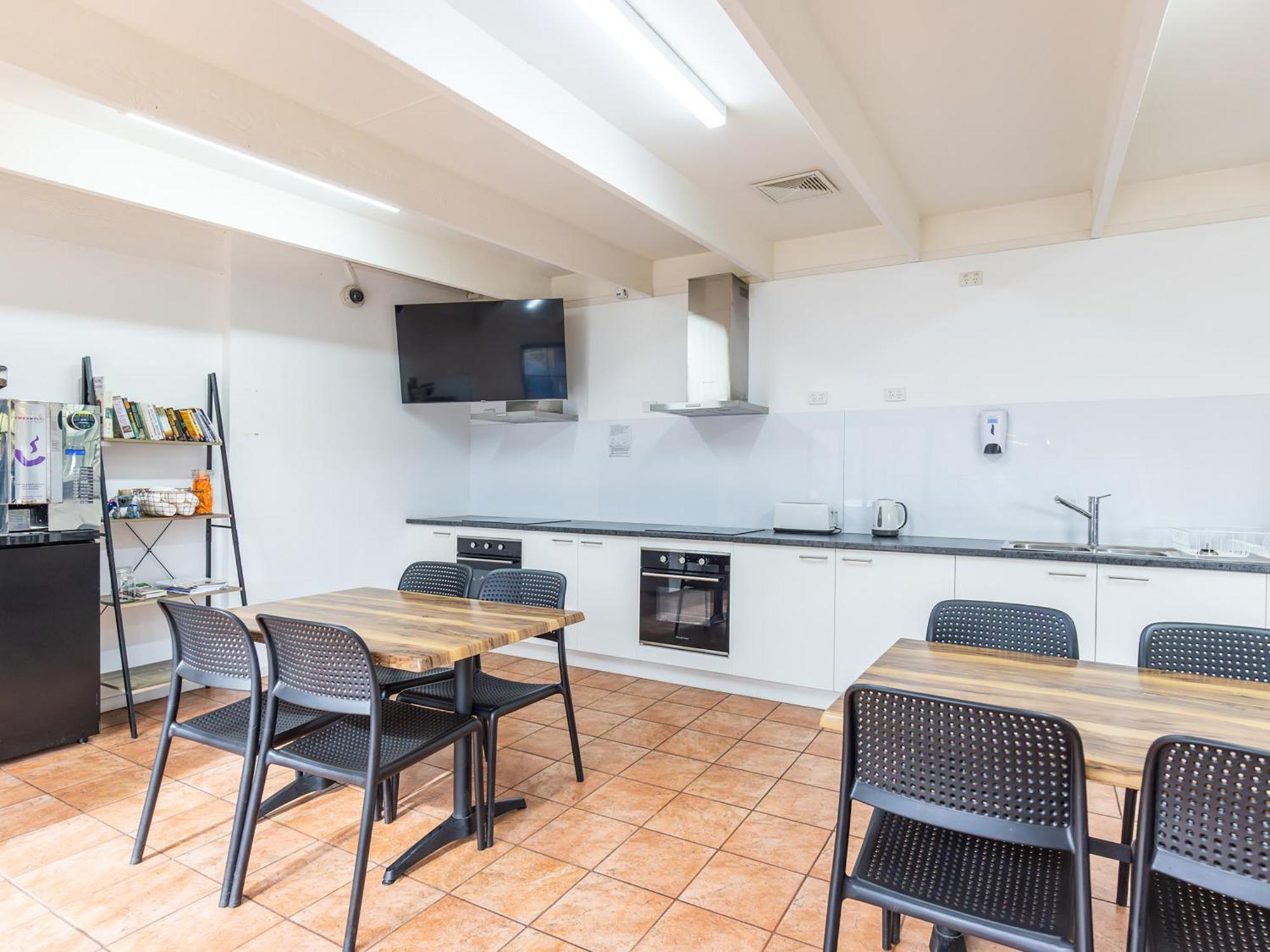 Nrma Ballarat Holiday Park Экстерьер фото