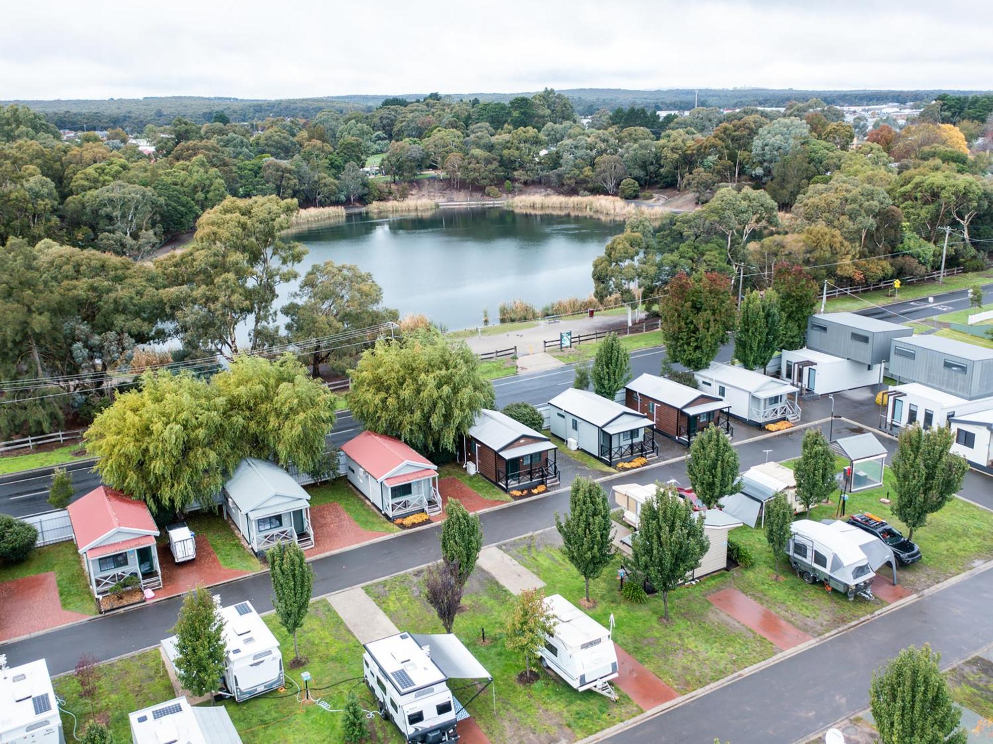Nrma Ballarat Holiday Park Экстерьер фото